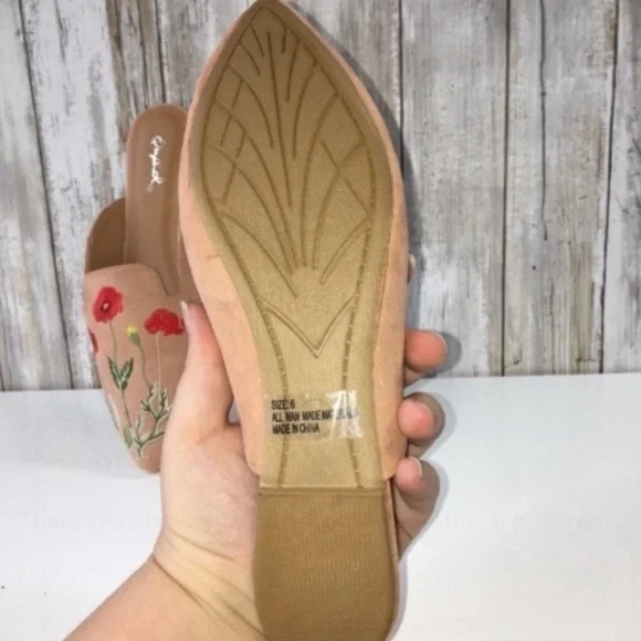 Qupid Blush Suede Floral Loafer Slides - Picture 3 of 5